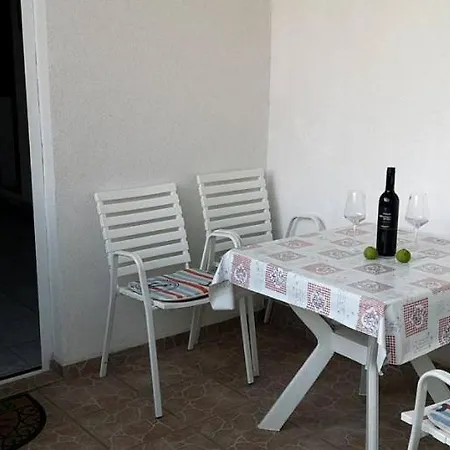 Milivoj Apartment Tribunj (Sibenik-Knin)